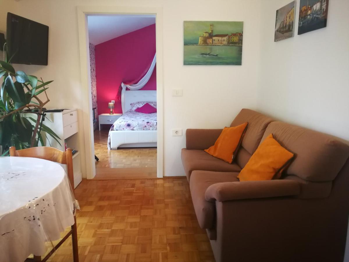 Millenca Apartment Izola Exterior photo